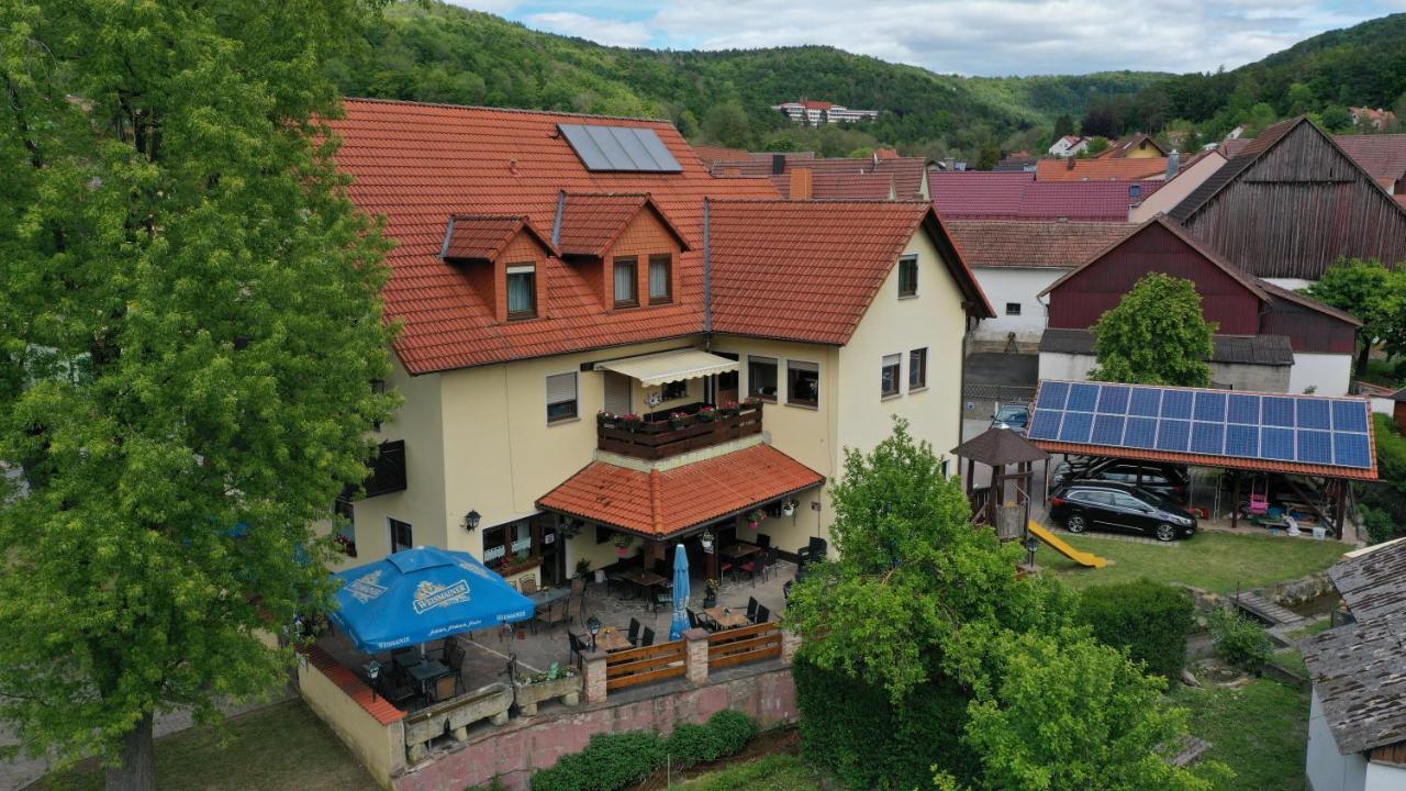 Landgasthof Zur Scheune Bad Staffelstein Buitenkant foto