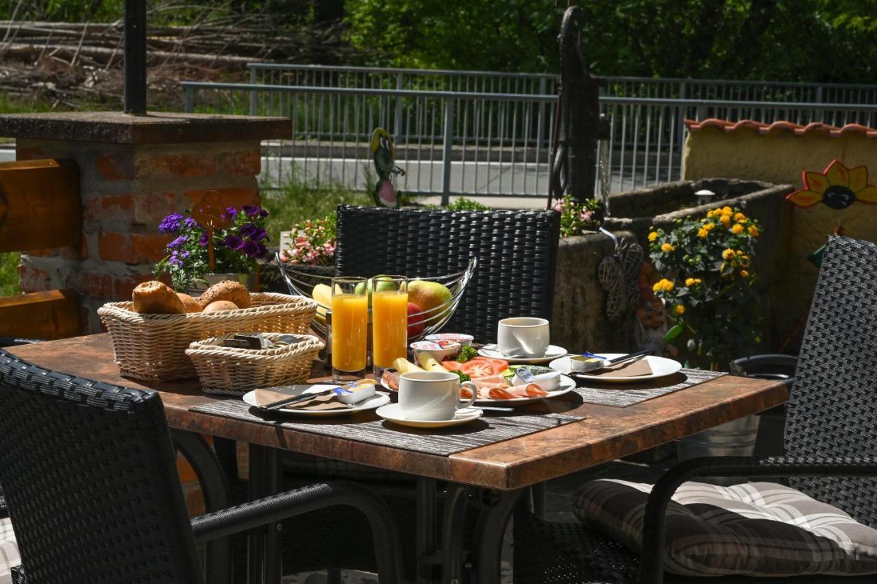 Landgasthof Zur Scheune Bad Staffelstein Buitenkant foto