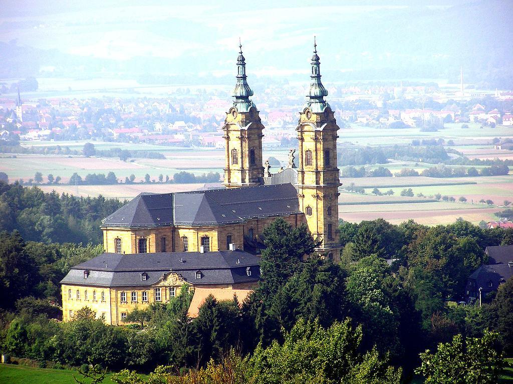 Landgasthof Zur Scheune Bad Staffelstein Buitenkant foto